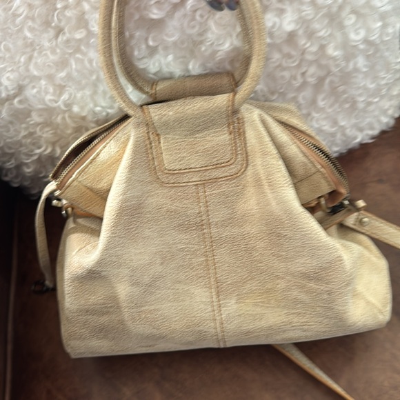 HOBO International purse LIKE NEw - Picture 3 of 4